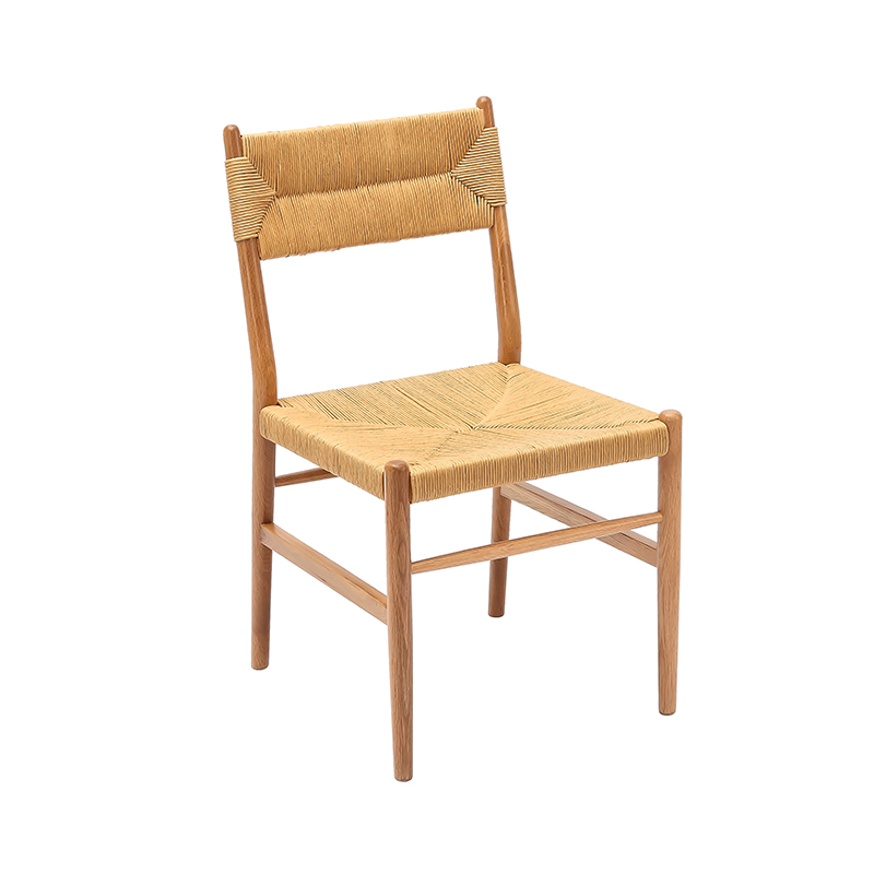 Chaise en bois tressé en corde de style tribal